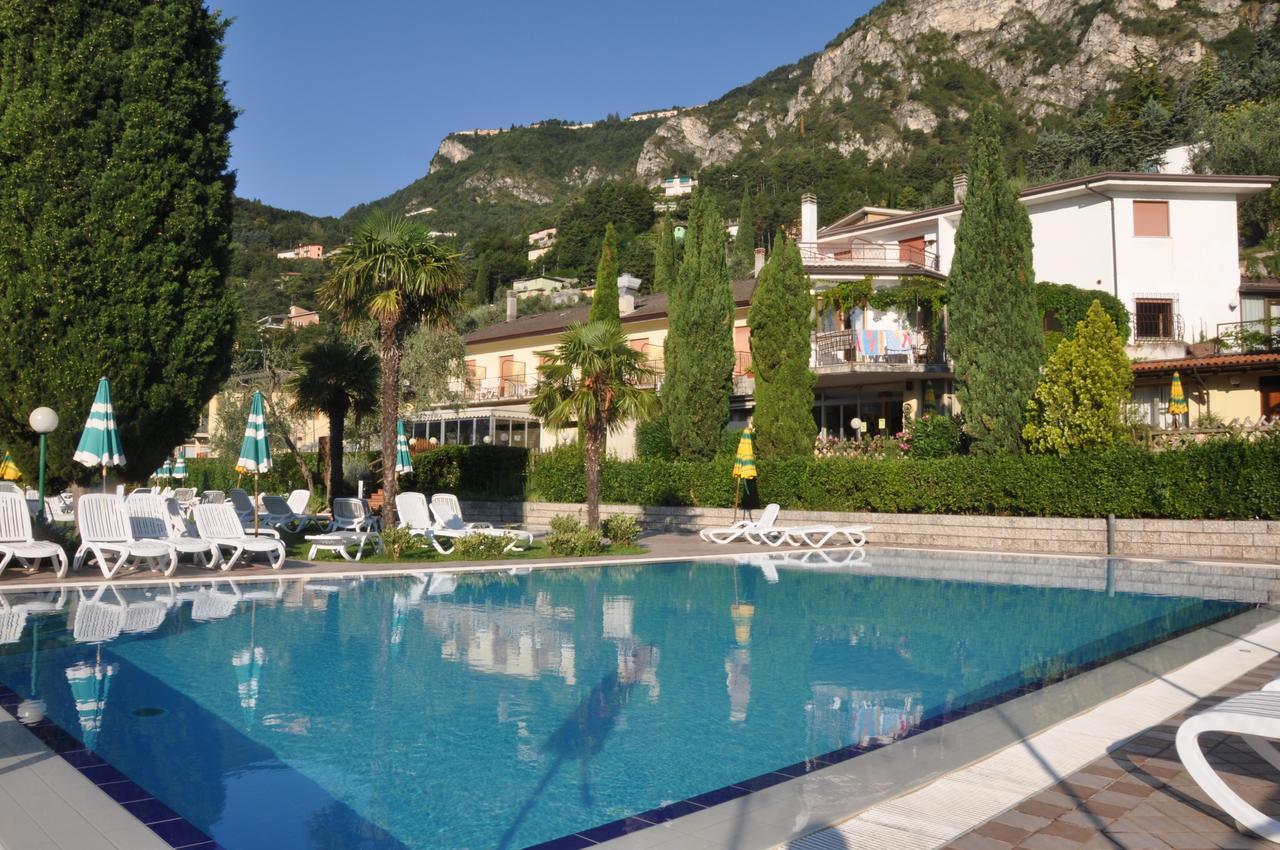 Village Bazzanega - Montagnoli Group Tremosine Exterior foto